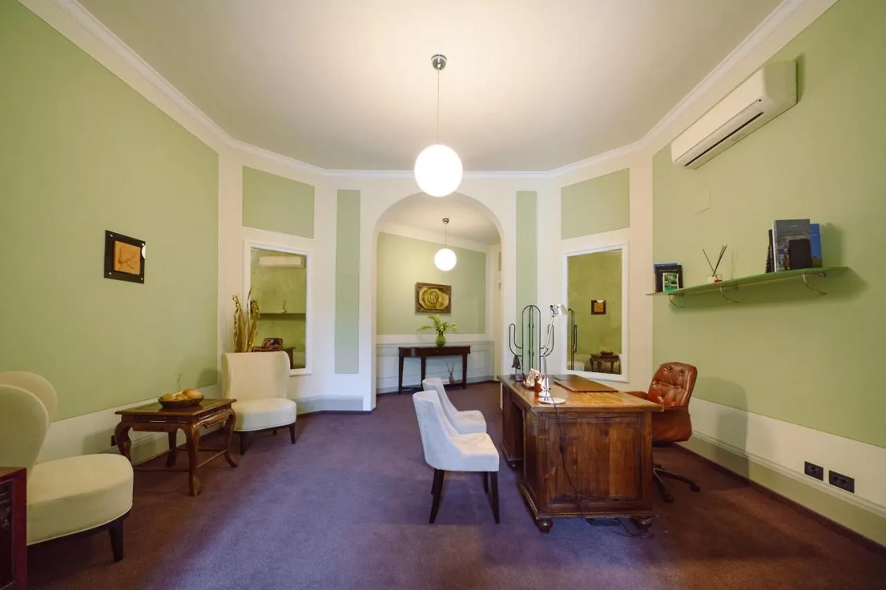 Palazzo Froussard B&B And Living Lucca Bed & Breakfast