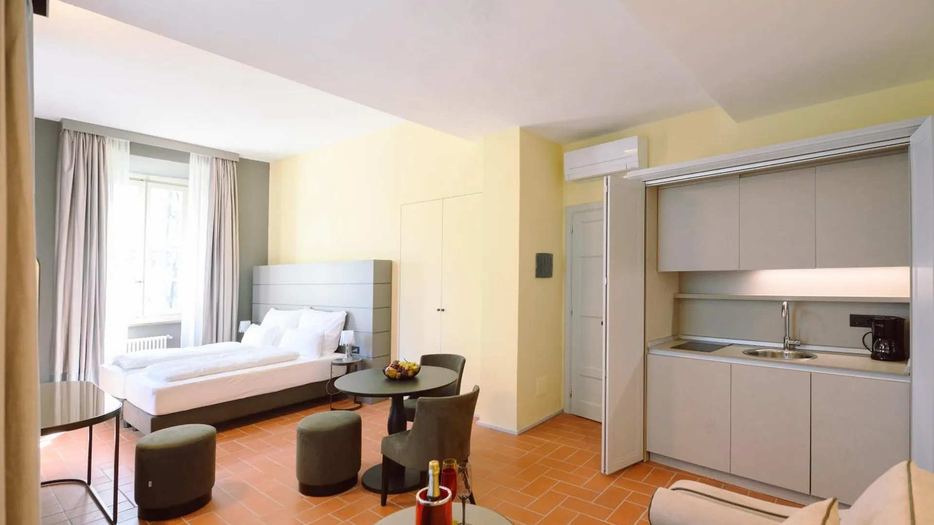 Palazzo Froussard B&B And Living Lucca