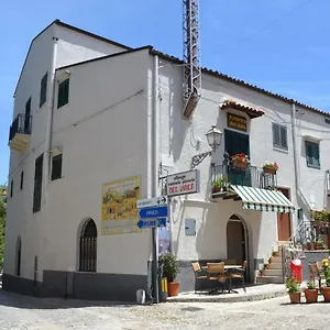 https://albergo-ristorante-pizzeria-del-viale.sicilyhotelsitaly.net